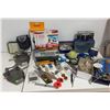 Image 2 : Lot: Kodak Photo Printer, Voigtländer Camera, Scientific Calculator, Sewing Tools