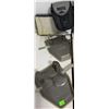 Image 3 : Lot: Kodak Photo Printer, Voigtländer Camera, Scientific Calculator, Sewing Tools