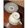 Image 17 : English Bone China Teacup and Saucer Sets, 6 Pieces