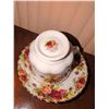 Image 4 : 5 Assorted English Bone China Cups and Saucers