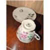 Image 9 : English Bone China Teacup and Saucer Sets, 5 Pieces