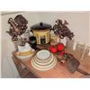 Image 2 : Kitchenware Including Haviland & Co Limoges China, Crockpot, and Glassware