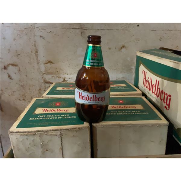Heidelberg Beer Bottles, Set of 60, with Original Carling Packaging in Wooden Box