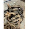 Image 2 : Metal Pulley Block and Tackle with Rope