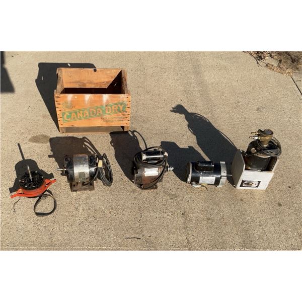 4 Electric Motors and 1 Procon Pump, All Untested with Cord Damage