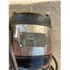 Image 5 : 4 Electric Motors and 1 Procon Pump, All Untested with Cord Damage
