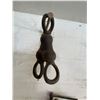 Image 3 : 6 Assorted Metal Clamps