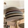 Image 6 : 8 Hand Saws, 2 Aerators, Crowbar, and 8 Grinding Wheels