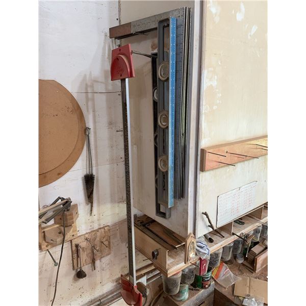 Gates Belt Number Finder With 5 Steel Squares and 2 Levels