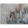 Image 2 : Large Mixed Lot of Assorted Woodworking Chisels and Gouges