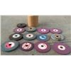 Image 3 : 13 Assorted Grinding Wheels Assorted Brands and Grits