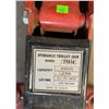 Image 4 : Hydraulic Trolley Jack TT616 2 Ton Capacity with Handle