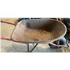 Image 3 : Metal Wheelbarrow with Pneumatic Tire and Dual Handles