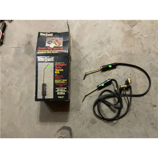 Bernzomatic Oxygen Tote Torch Kit with Hose Torch Handle and Accessories
