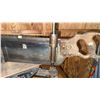 Image 3 : Stanley No. 358 Miter Box and Saw Made in Canada