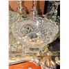 Image 5 : Pressed Glassware and Crystal Tableware with Silver-Tone Serving Tray