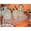 Image 7 : Pressed Glassware and Crystal Tableware with Silver-Tone Serving Tray