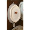 Image 8 : Syracuse England Saxon China Floral Dinnerware Set, 24 Pieces