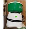 Image 2 : Vitamix Maxi 4000 Commercial Blender, Kitty Swiss Juicer, Kenwood A920 Fish Grinder Set