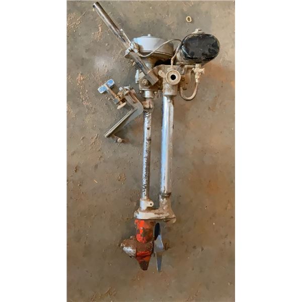British Seagull Outboard Boat Motor with Propeller and Fuel Tank