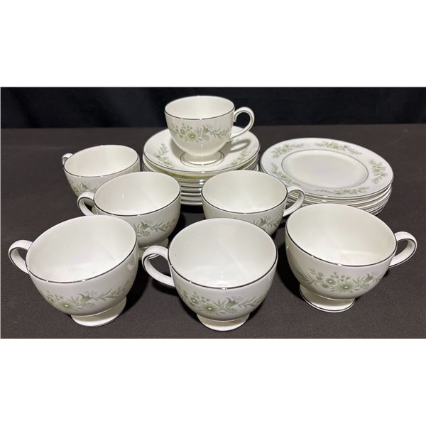 Noritake Magnolia 5632 China Set, 7 Cups, 7 Saucers, 7 Dessert Plates