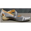 Image 8 : Women’s Tour En Ville Size 40 Grey Strappy Pointed Toe Low Heel Shoes