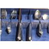 Image 4 : Rogers & Bro. IS Reinforced Plate Silverware Set in Wooden Chest, Extra Little Forks