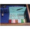 Image 9 : Rogers & Bro. IS Reinforced Plate Silverware Set in Wooden Chest, Extra Little Forks