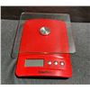 Image 8 : Yellow Bakelite Handle Cutlery Set with Starfrit Digital Kitchen Scale