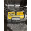 Image 5 : DeWalt DCBL590X1 40V Max Backpack Blower With 3 Batteries, Charger, and Bag