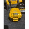 Image 6 : DeWalt DCBL590X1 40V Max Backpack Blower With 3 Batteries, Charger, and Bag