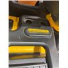 Image 7 : DeWalt DCBL590X1 40V Max Backpack Blower With 3 Batteries, Charger, and Bag