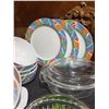 Image 4 : Melamine Dinnerware Set With Geometric Pattern, Assorted Glass Bakeware, Green Glass Cup