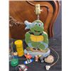 Image 5 : Collectibles: TMNT Lamp, Hard Rock Cafe Glass, Toys & Emergency Crayon Candles