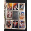 Image 6 : Sports Card Collector's Album With Baseball and Hockey Trading Cards