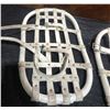 Image 2 : Vintage-Style Snowshoes with Straps, White and Red-Tan Webbing