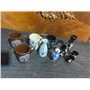 Image 2 : Japanese Themed Mugs and Sake Bottles with Floral and Calligraphy Designs, 10 Piecesq