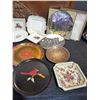 Image 5 : Decorative Collector Plates Including Canada, Cardinal, Scenery, Boxed Sets