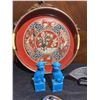 Image 5 : Asian Decorative Lot: Red Lacquer Tray, Porcelain Figures, Foo Dogs, Jewelry Box