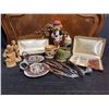 Image 1 : Lot with Beer Steins, Flatware Sets, Figurines, Candle Holders, Bar Tools, Teddy Bear