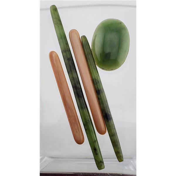 BC Jade (55.6 ct, 25×18 mm Assorted)
