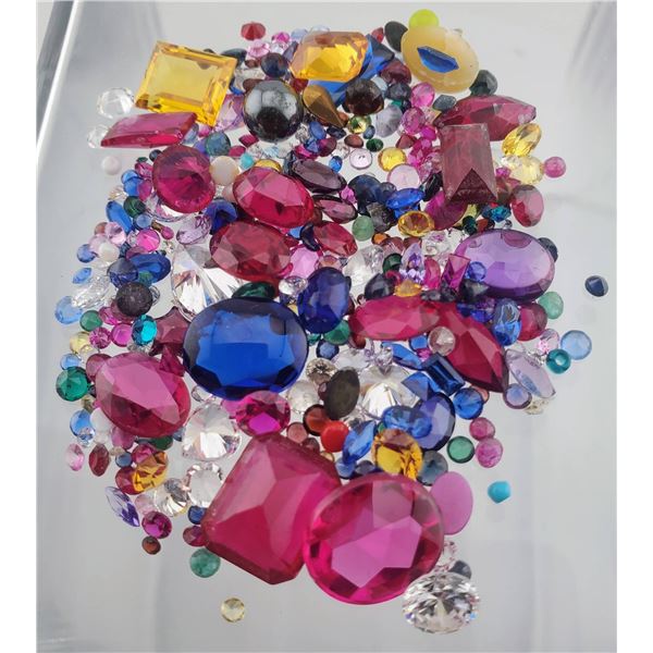 Assorted Stones (106 ct, Assorted)