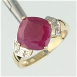 3 ctw Ruby & Diamond Gold Ring