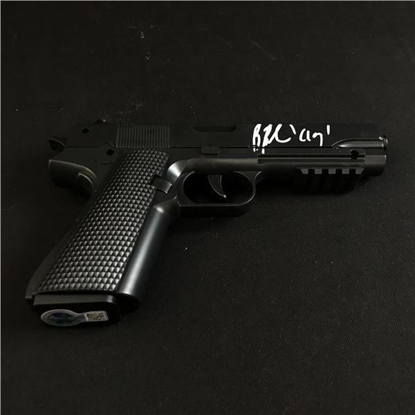 RON PEARLMAN SIGNED AND INSCRIBED 'CLAY' PROP GUN - WWOC COA
