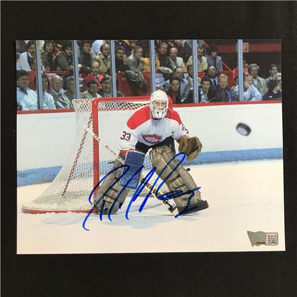 PATRICK ROY SIGNED 8X10 - ACE COA