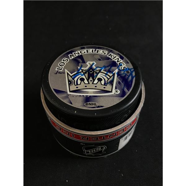 WAYNE GRETZKY SIGNED LA KINGS HOCKEY PUCK - ELITE COA