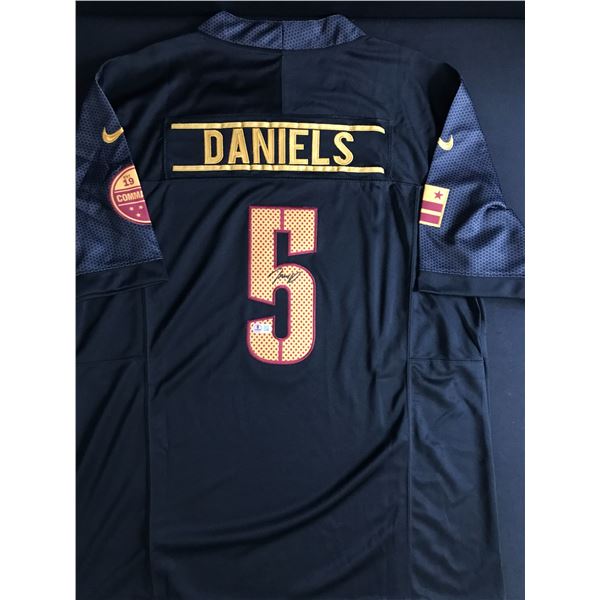 JAYDEN DANIELS SIGNED WASHINGTON COMMANDERS REPLICA FOOTBALL JERSEY - BECKETT COA