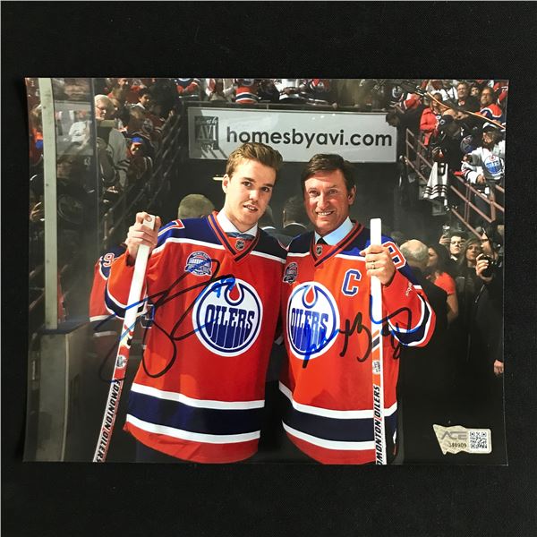 WAYNE GRETZKY AND CONNOR MCDAVID DUAL SIGNED 8X10 - ACE COA