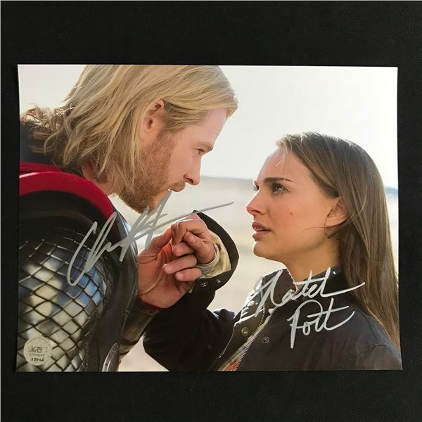 CHRIS HEMSWORTH AND NATALIE PORTMAN DUAL SIGNED THOR 8X10 - KB COA