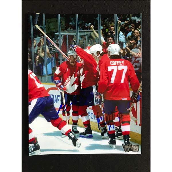 WAYNE GRETZKY AND MARIO LEMIEUX SIGNED 8 X 10 (ACE COA)